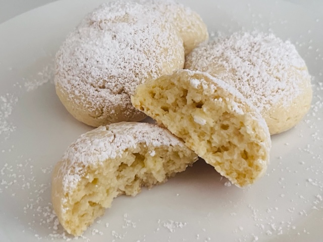 Almond snowball cookies dusted with powdered sugar